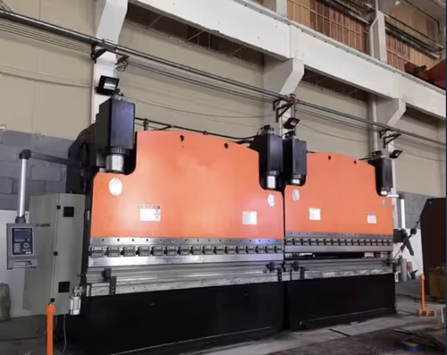 آخرین مورد شرکت Thai Client Boosts Steel Fabrication with 4000KN Hydraulic CNC Tandem Press Brake Bending 6400mm