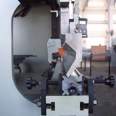 فشار ترمز ابزارک ضربه و مرد مجموعه ای برای CNC هیدرولیک خم ماشین