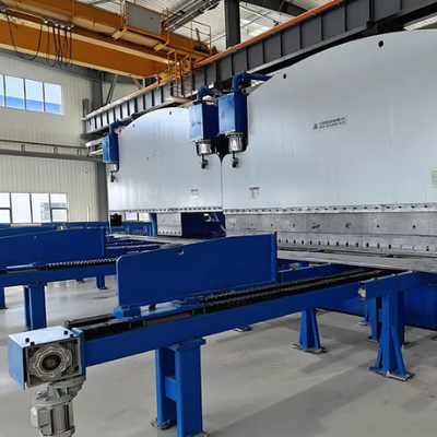 دستگاه خم کن دو اتصالی CNC برای تیر چراغ خیابانی هشت ضلعی مخروطی 14 متری
