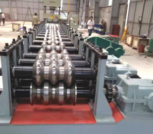 دستگاه تشکیل دهنده رول CE 476mm Guardrail برای ورق ضخامت 4 میلی متر