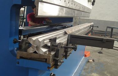 Good price 2-WE67K-300/6000 ماشین ترمز CNC با کنترل DA53T آنلاین