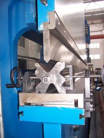 2-WE67K-650/6500 همگام سازی ماشین فشار برقی CNC ماشین خم کردن صفحه فولادی